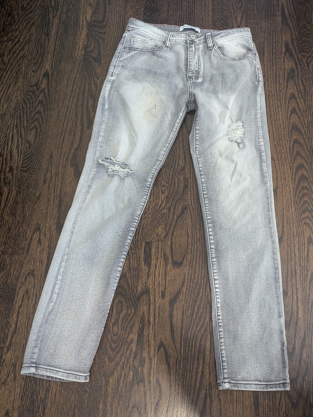 Indigo Wisdom Men's Distressed Jeans Size 32x32 Ripped Knee Gray Stretch